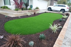 Front-Yard-Synthetic-Lawn-Installation-Huntington-Beach-After-2